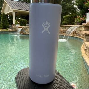 Hydro Flask Pastel Purple Bottle‎